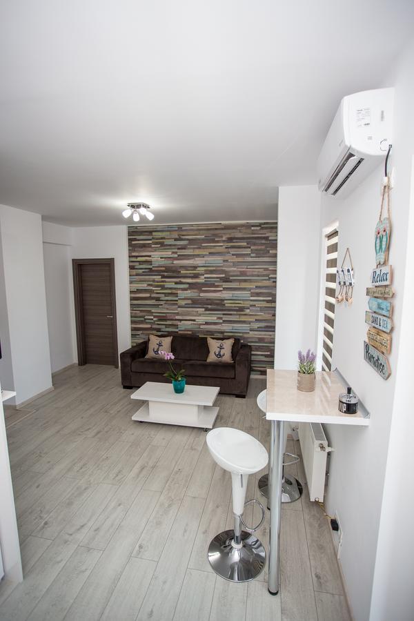 Axy Apartament Mamaia Apartment Ngoại thất bức ảnh